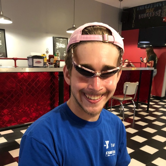 Meet your Posher, Matt - Picture 1 of 1